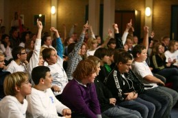 Het publiek denkt mee